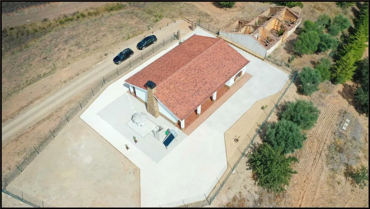 Villa Casa Do Monte Q7 São Bartolomeu de Messines Lodge